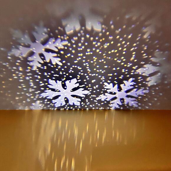 Joiedomi 9.25" Snowflake Christmas Tree Topper with White Snowflake Projector - Picture 2 of 7